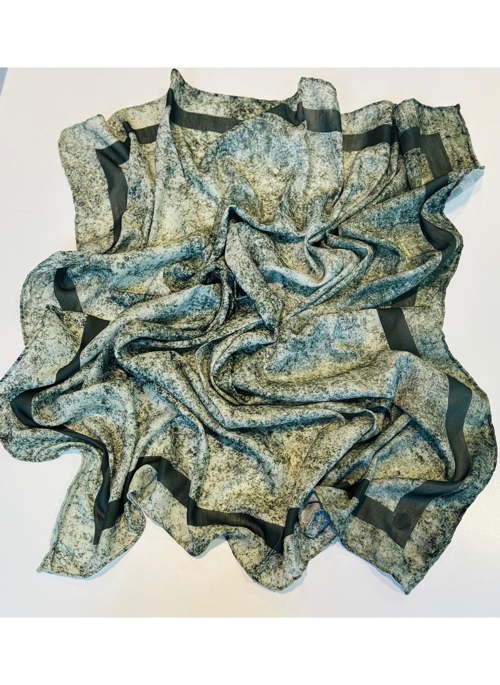buy-mizalle-batik-striped-scarf_siz