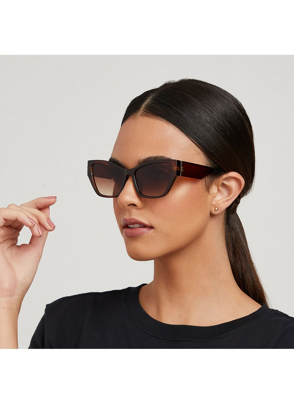 buy-blackout-kayla-women-brown-sunglasses-frame-material-thermoplastic-rubber-tr90-frame-color-brown-lens-color-brown-full-rim_qfq