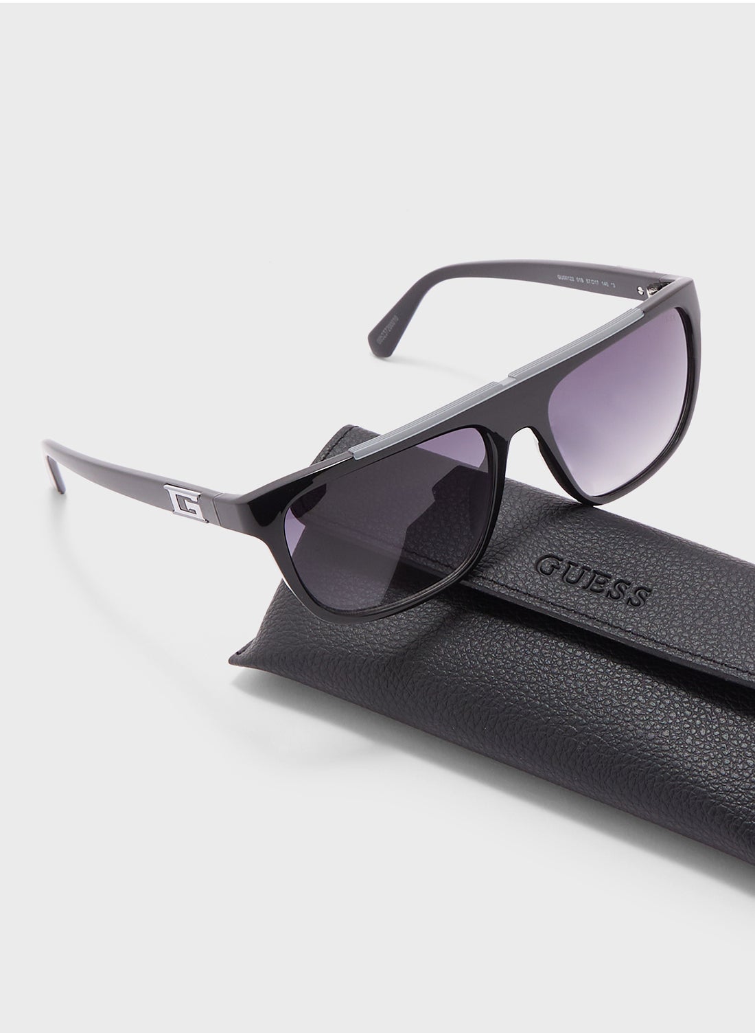 buy-guess-uv-protected-polarized-wayfarer-sunglasses_opv