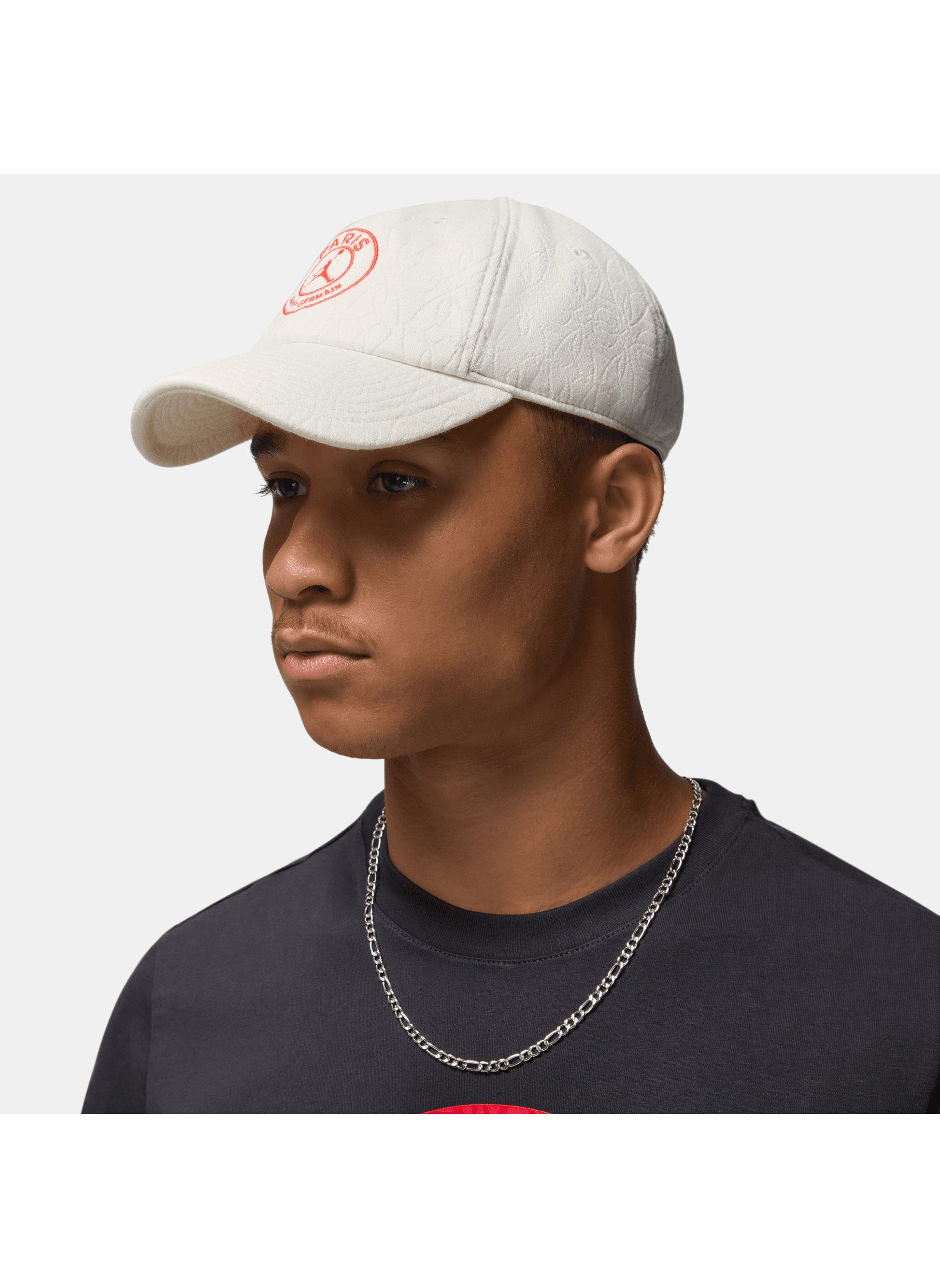 buy-jordan-paris-saint-germain-club-cap_xg4