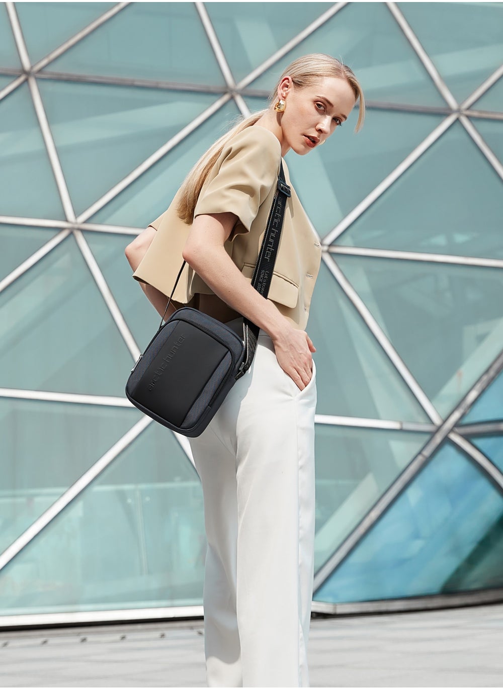 buy-arctic-hunter-premium-unisex-sling-bag-water-resistant-polyester-cross-body-bag-with-anti-theft-design-for-travel-business-daily-casual-k00542-grey_7s1