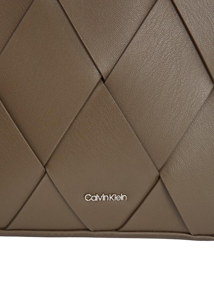 buy-calvin-klein-square-crossbody-bag_y5r