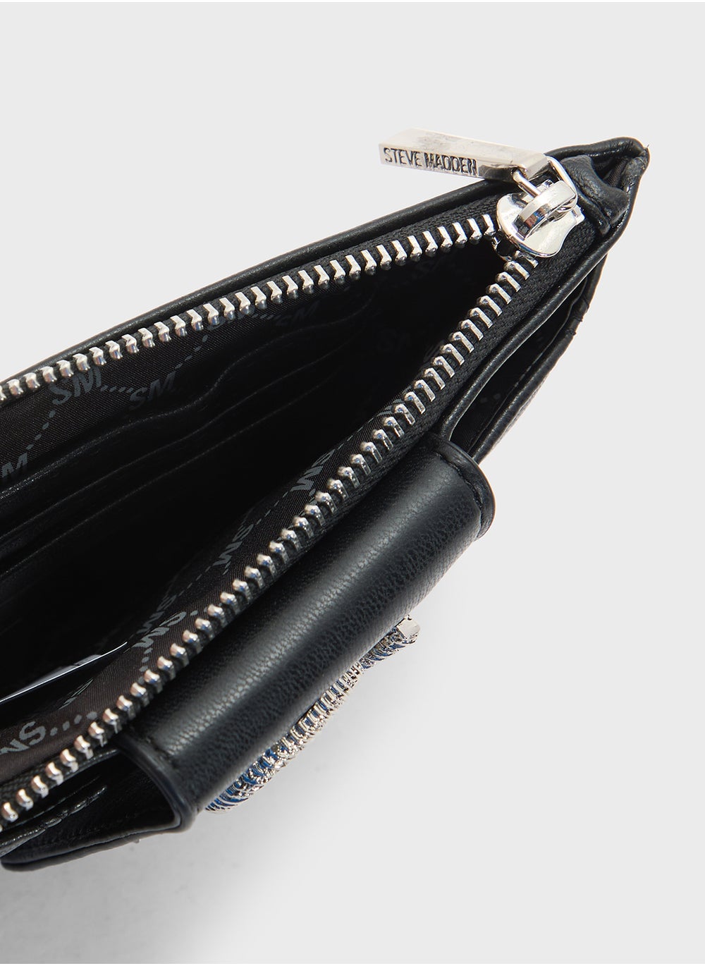 buy-steve-madden-bchev2-logo-quilted-wallet_fmg