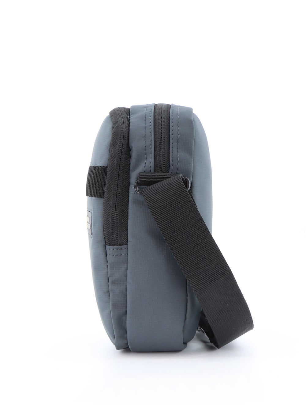 buy-national-geographic-national-geographic-mutation-utility-bag-grey-compact-travel-bag-for-men-and-women-shoulder-bag-portable-organizer-sustainable-material-and-eco-friendly_d5r