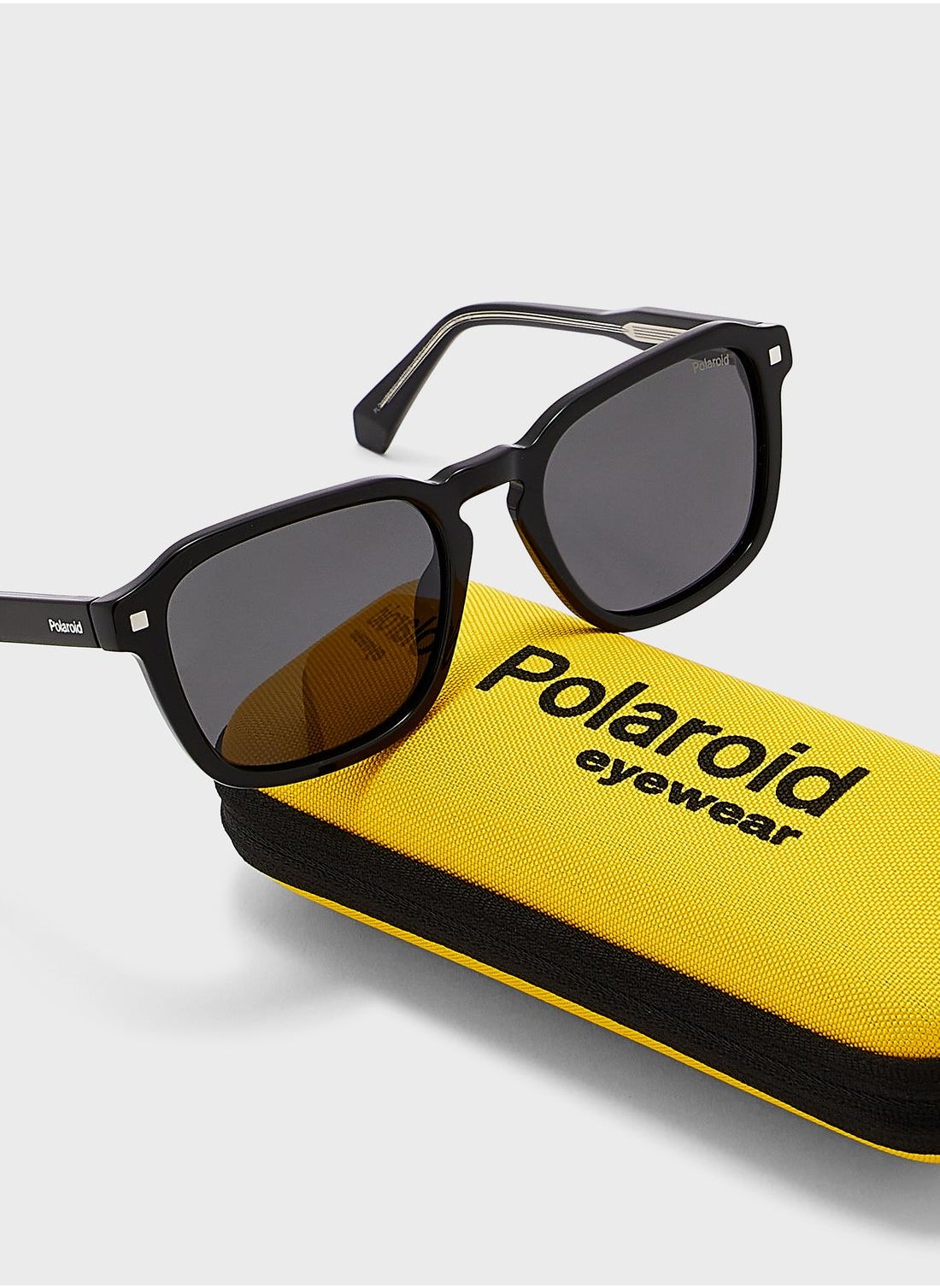 buy-polaroid-wayfarer-sunglasses_1kq