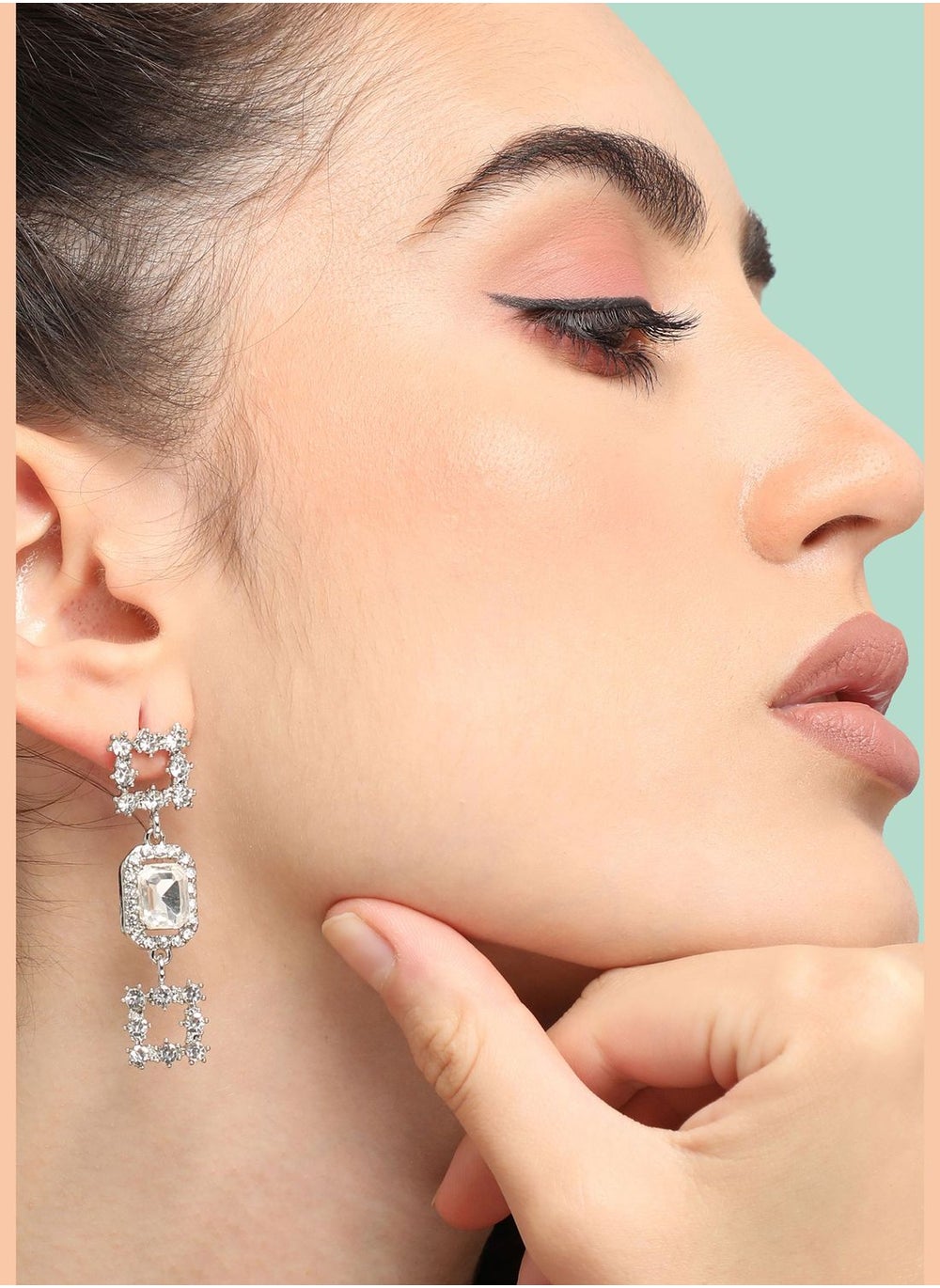 buy-sohi-gold-plated-party-designer-stone-drop-earring-for-women_yar