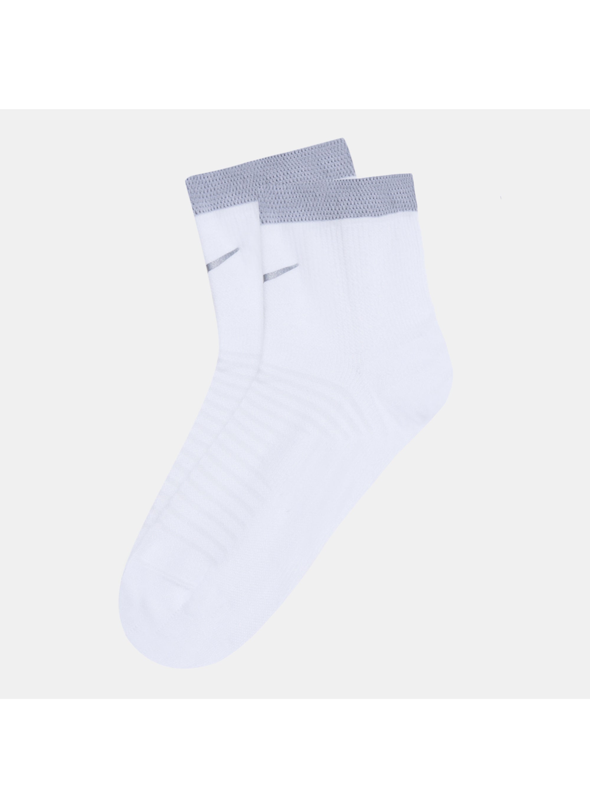buy-nike-men-s-spark-lightweight-ankle-socks_tgc