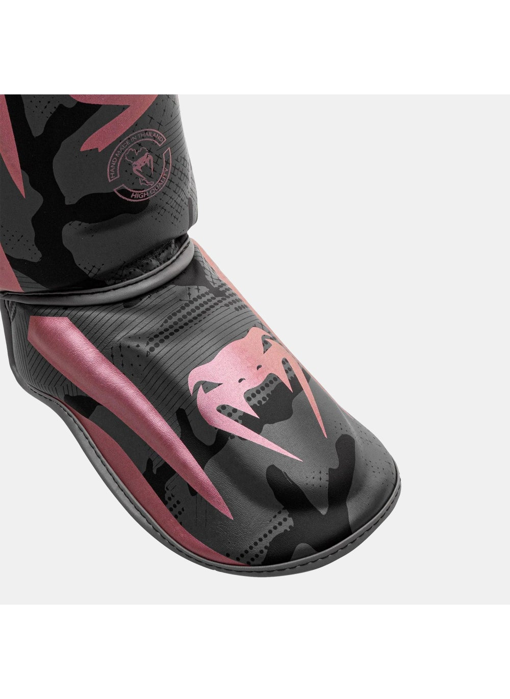 buy-venum-elite-standup-mma-shin-guards_gth