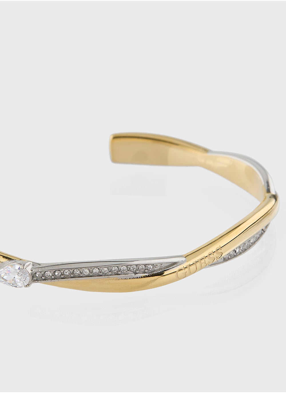 buy-guess-jubb05069jwygrhs-twist-c-bangle_nah