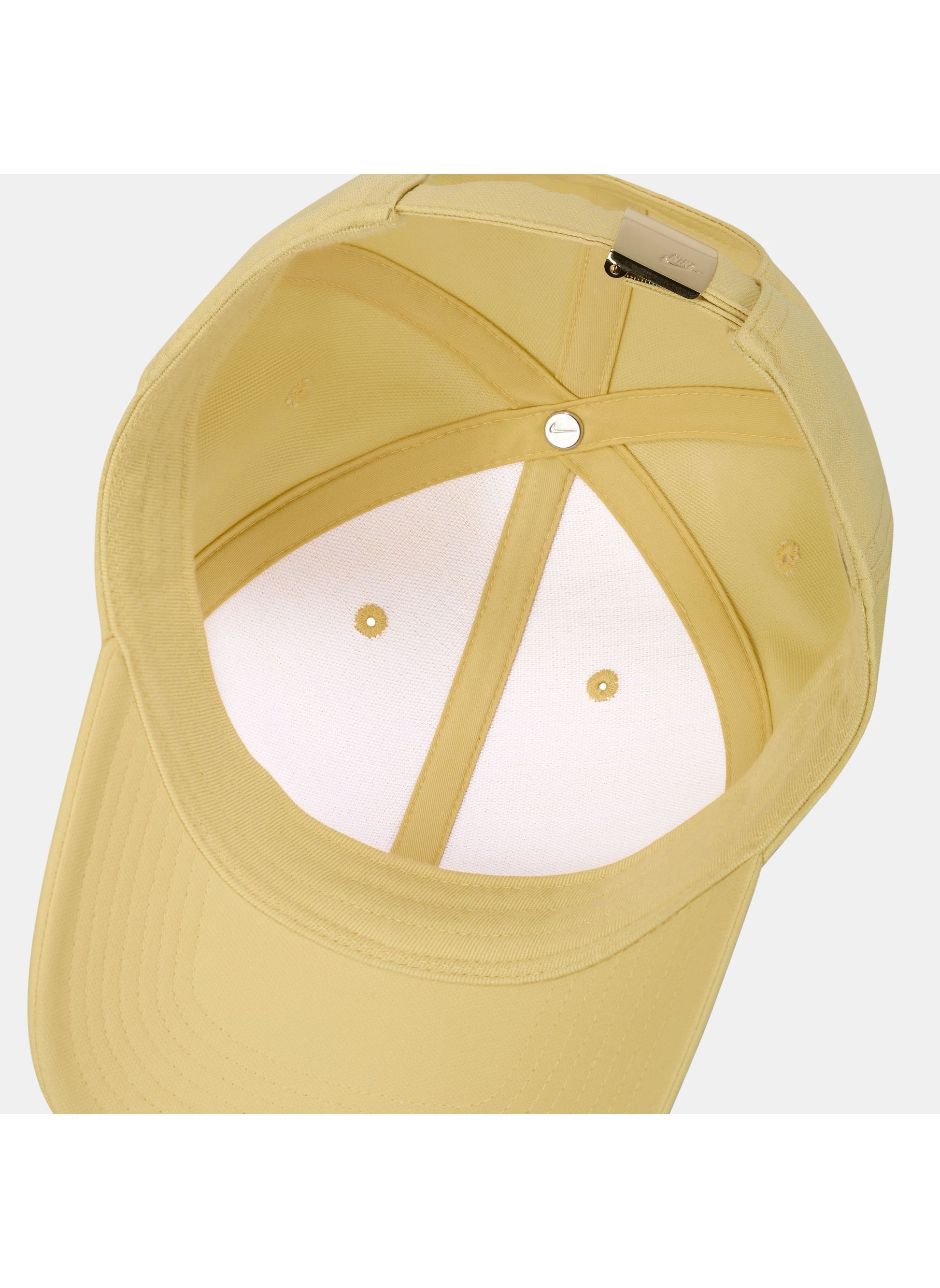 buy-nike-dri-fit-club-structured-metal-logo-cap_15t