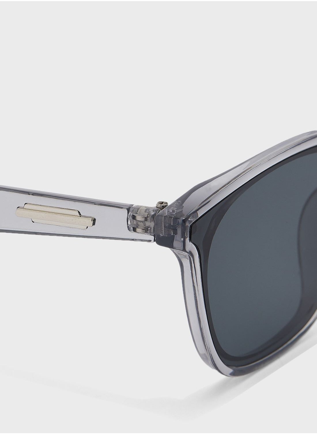 buy-seventy-five-casual-wayfarer-sunglasses_96q