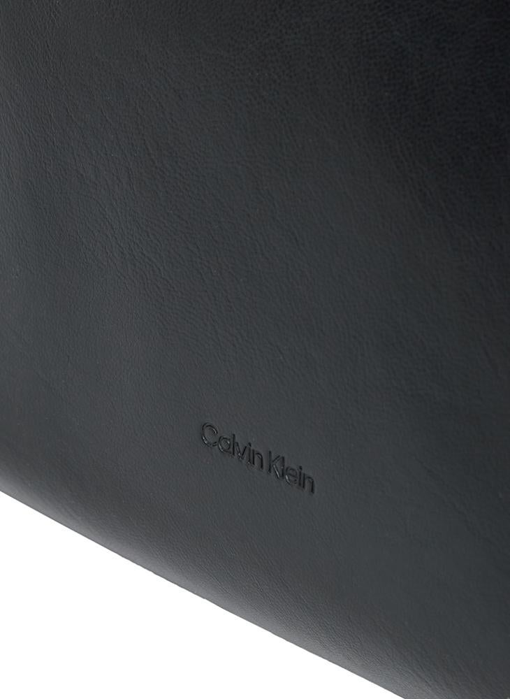 buy-calvin-klein-hobo-shoulder-bag_y5p