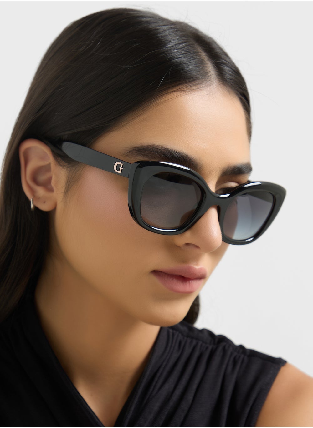 buy-guess-rectangle-sunglasses_tie