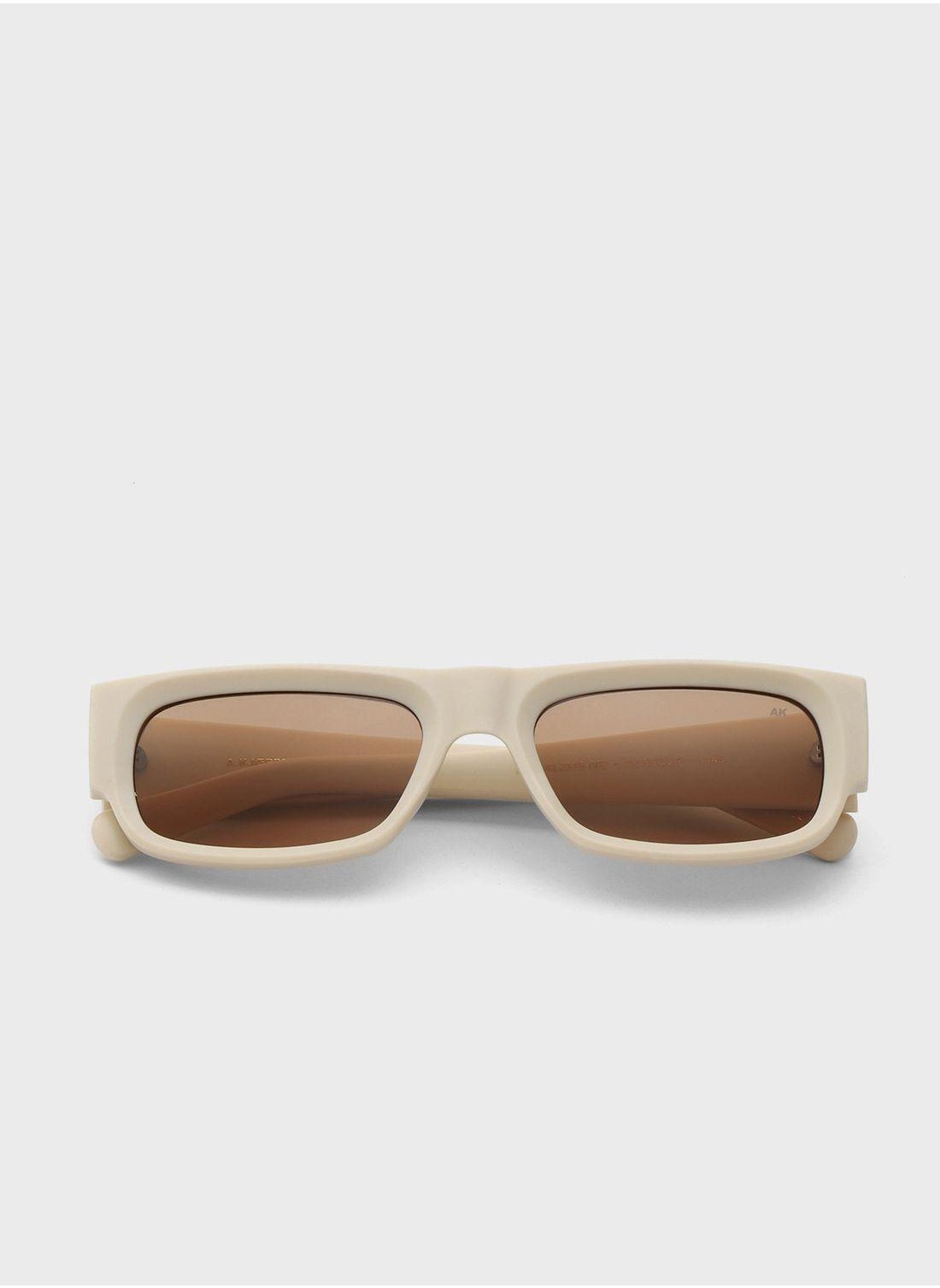 buy-a-kjaerbede-jean-sunglasses_qrk