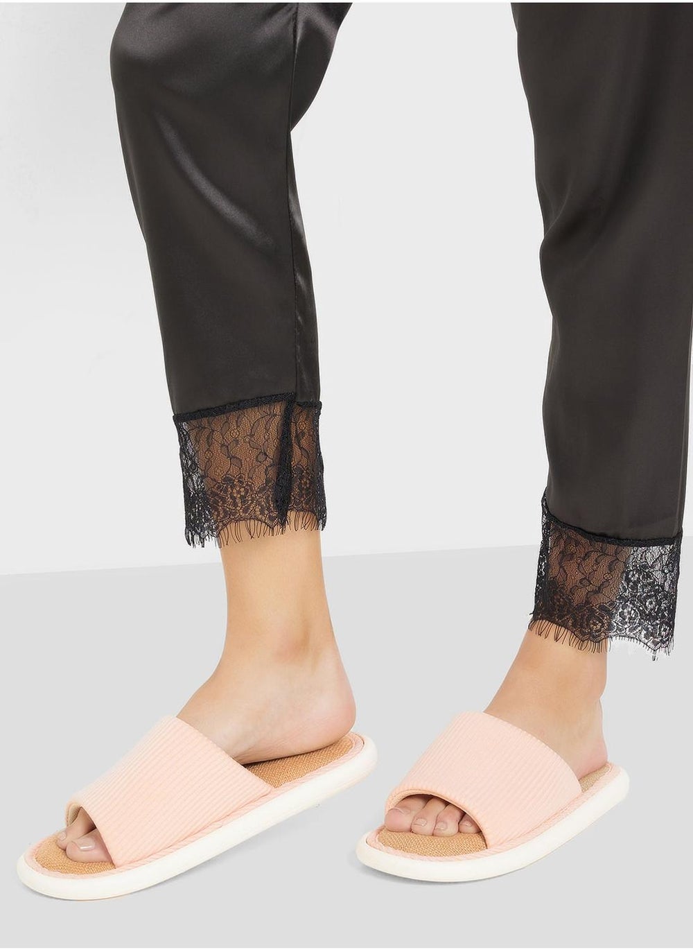 buy-ginger-womens-casual-slipper_jph