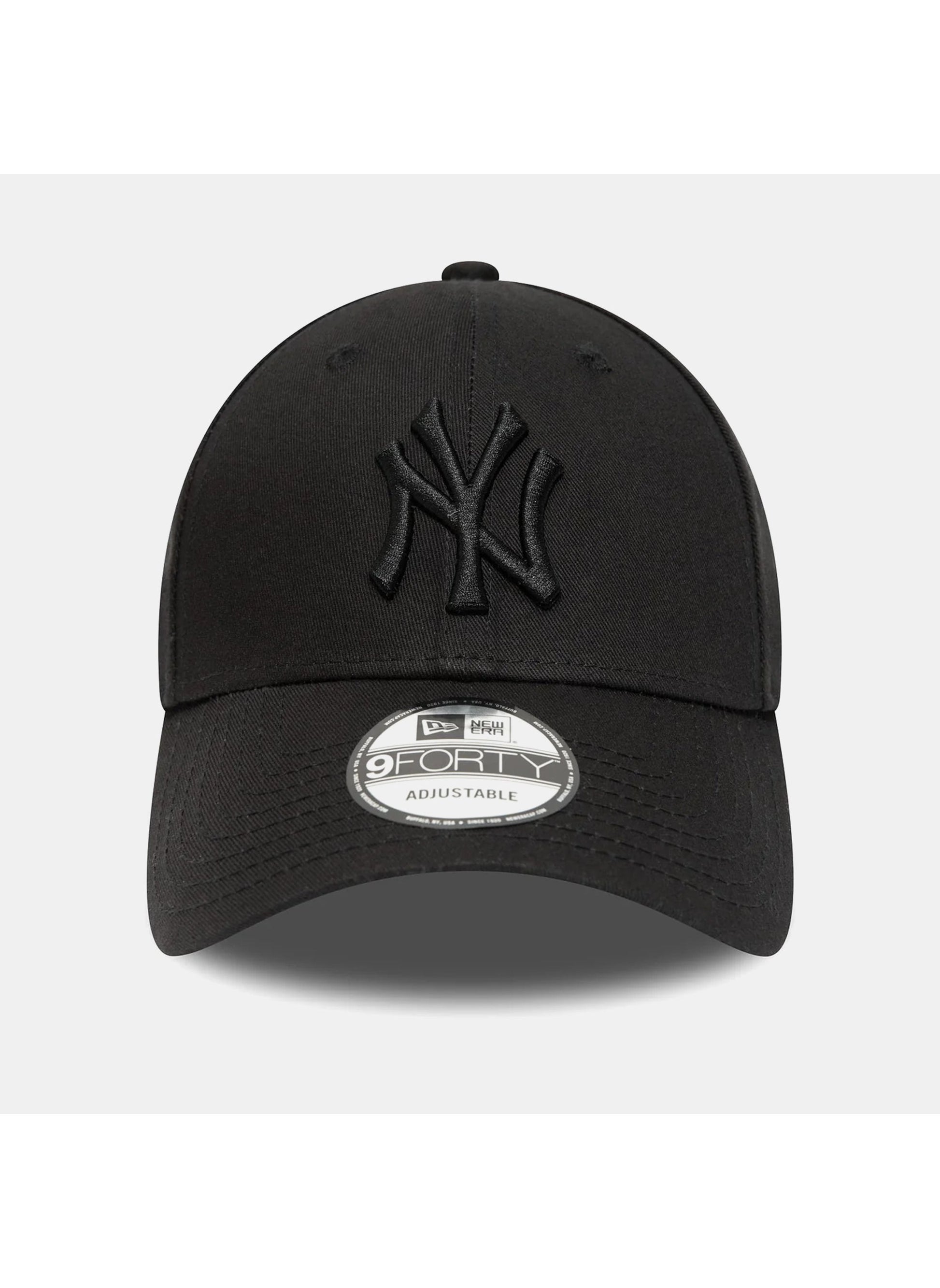buy-new-era-men-s-mlb-essential-new-york-yankees-9forty-cap_jrs