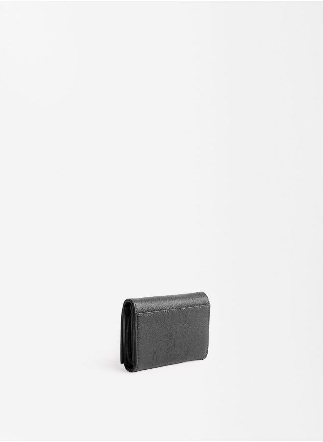 buy-parfois-leather-cardholder_ayx