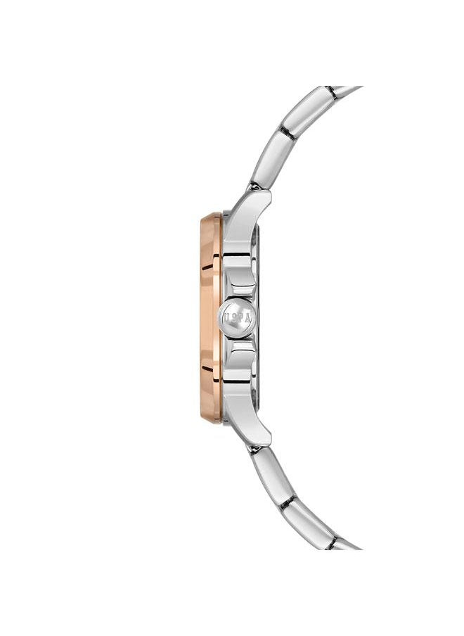 buy-u-s-polo-assn-stile-30mm-women-s-watch-with-silver-dial-stainless-steel-bracelet_hni