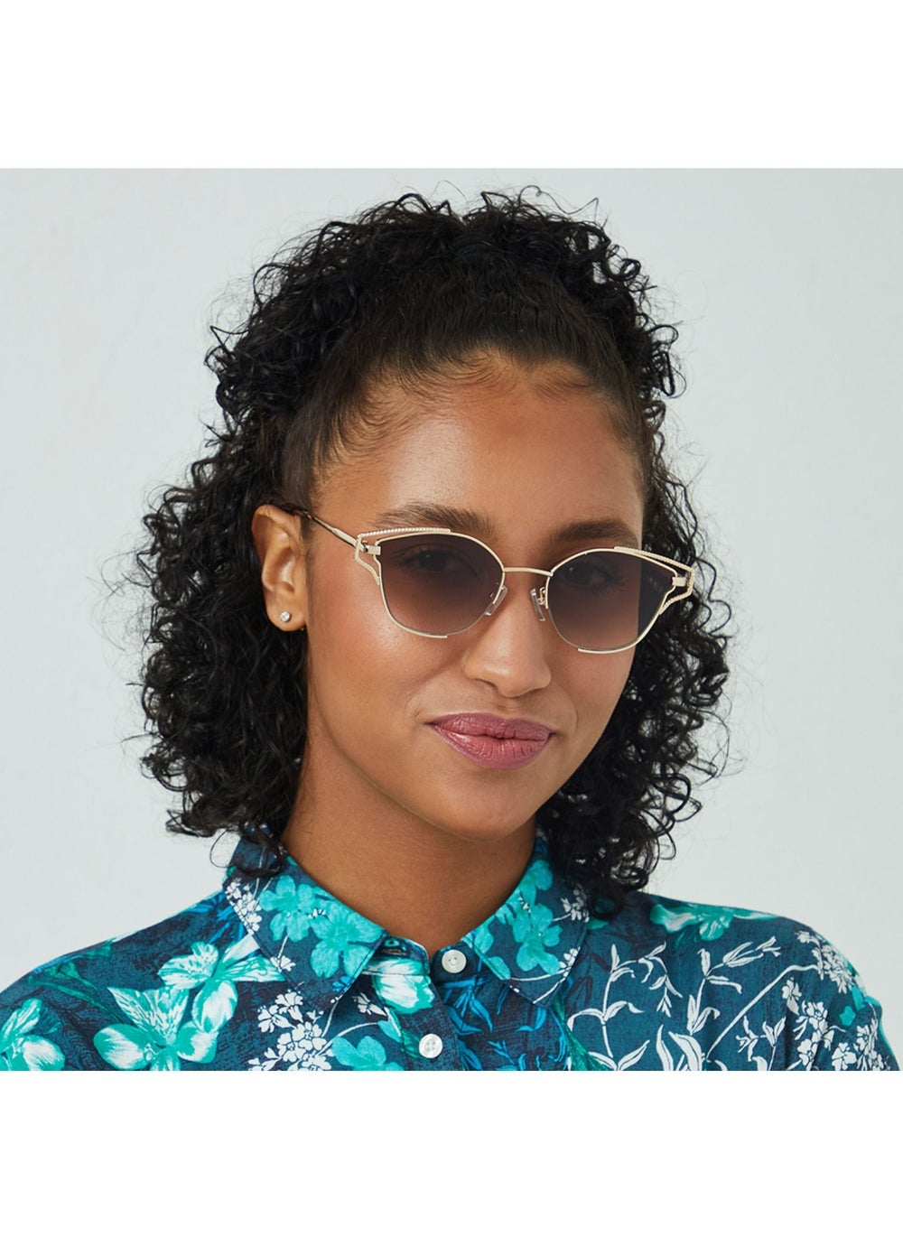 buy-blackout-hypatia-women-japanese-gold-sunglasses-frame-material-metal-frame-color-japanese-gold-lens-color-brown-full-rim_bxr