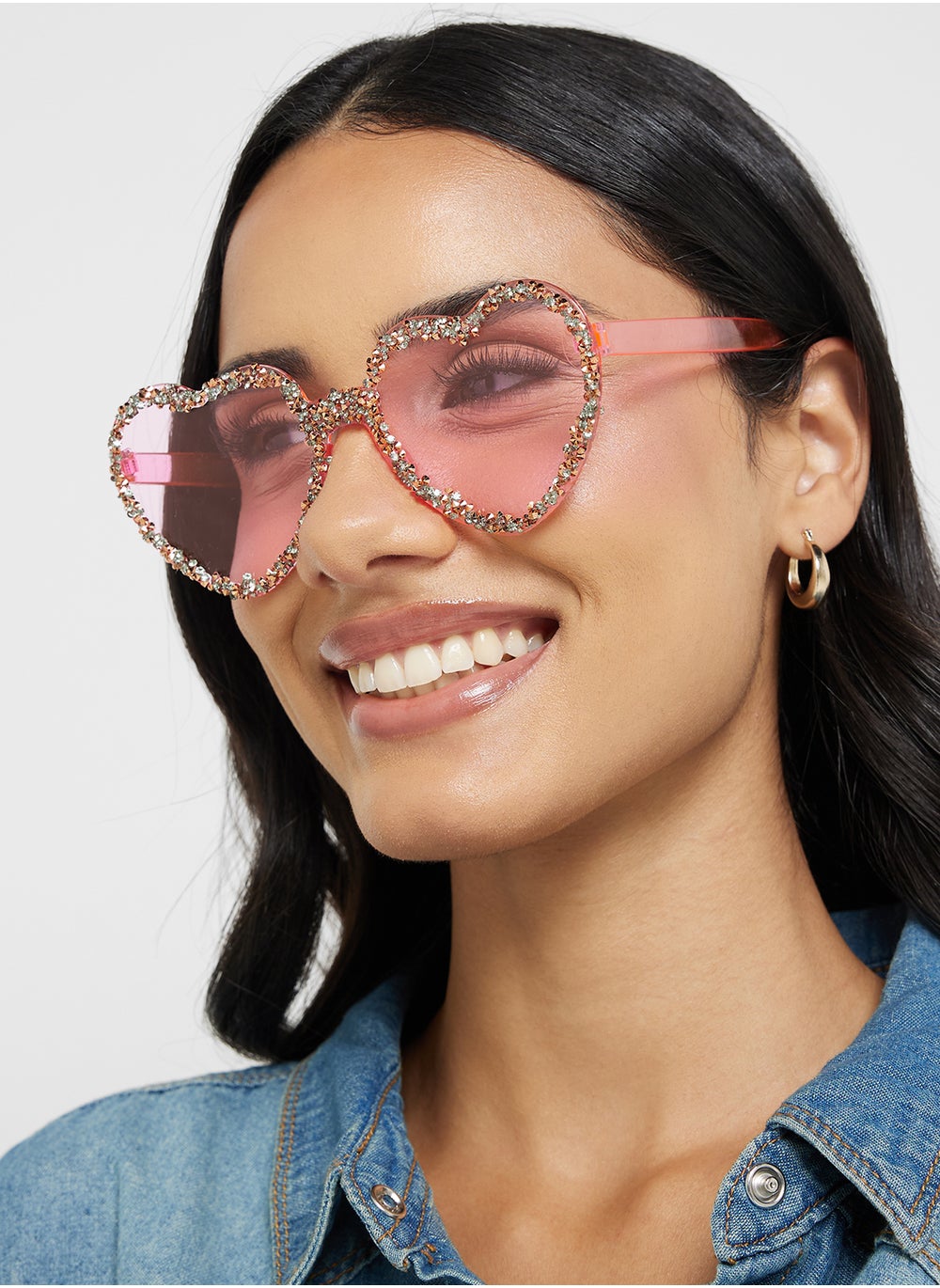 buy-ginger-novelty-heart-embellished-sunglasses_wl7