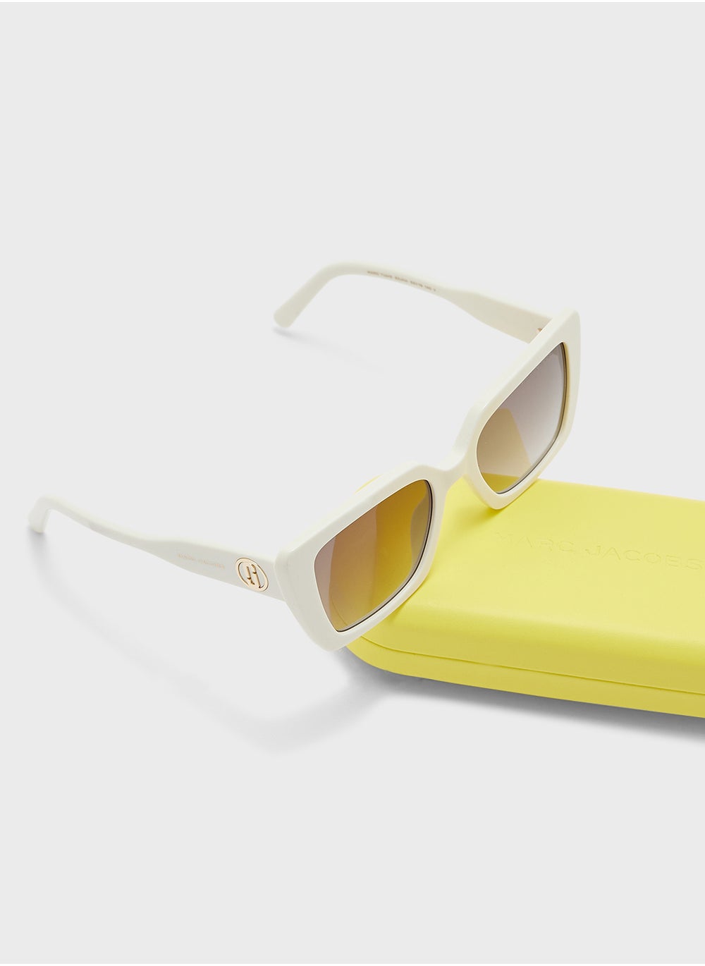 buy-marc-jacobs-marc-733-s-oversized-sunglasses_bkn