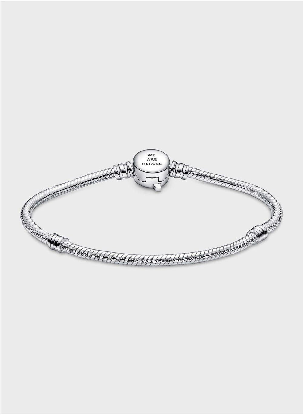 buy-pandora-pandora-moments-marvel-avengers-logo-bracelet_gl8