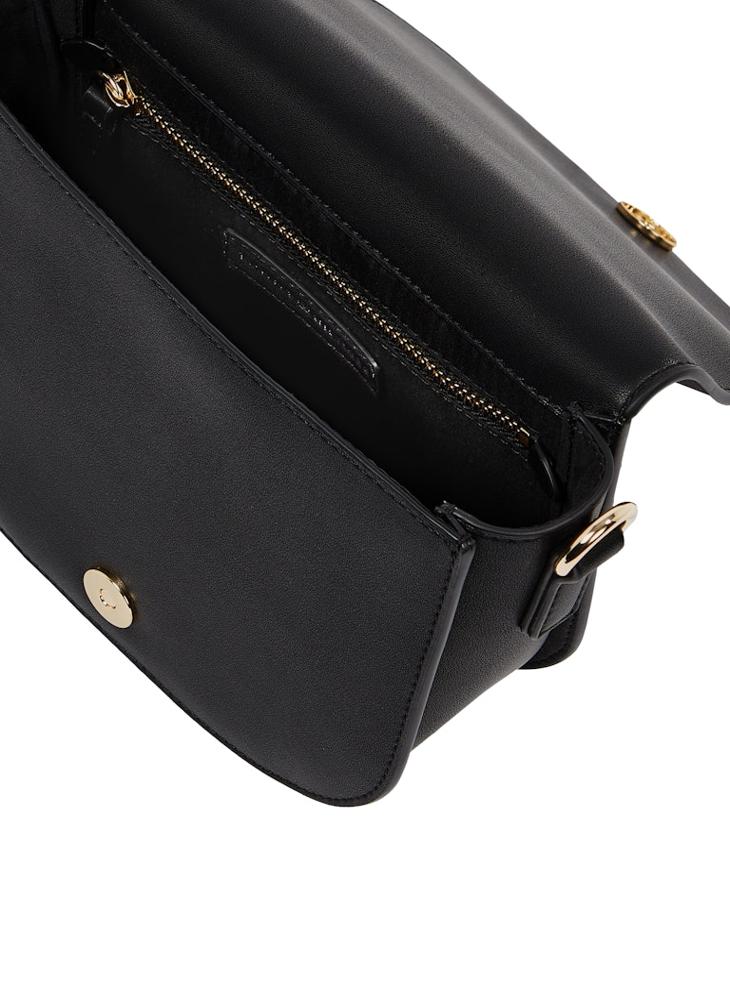buy-tommy-hilfiger-logotape-saddle-bag_vwg