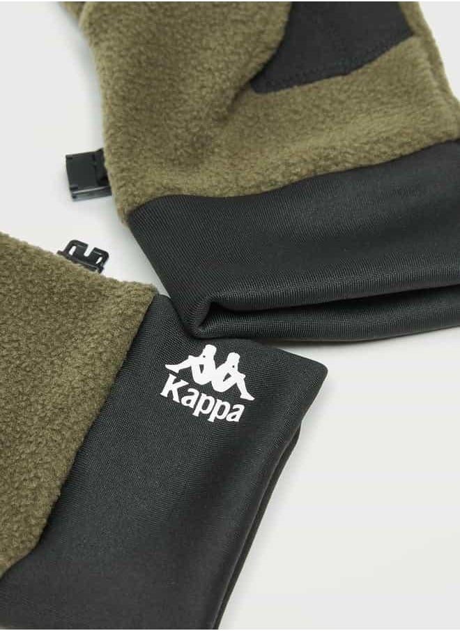 buy-kappa-kappa-textured-panelled-gloves-with-logo-detail_vpi