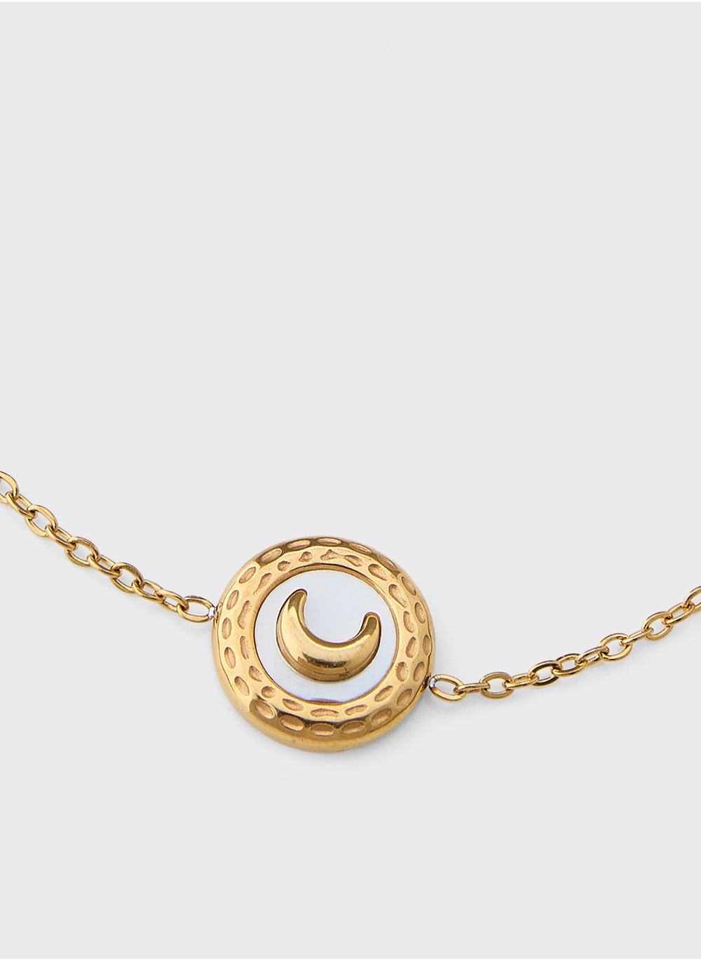 buy-staurtz-cresent-moon-bracelet_ely