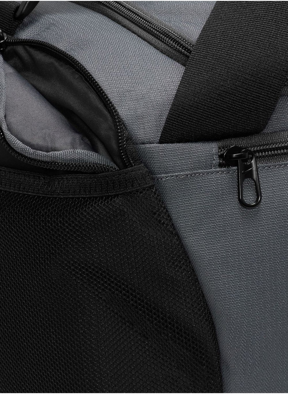 buy-nike-brasilia-small-9-5-duffle-bag-41l_ghy