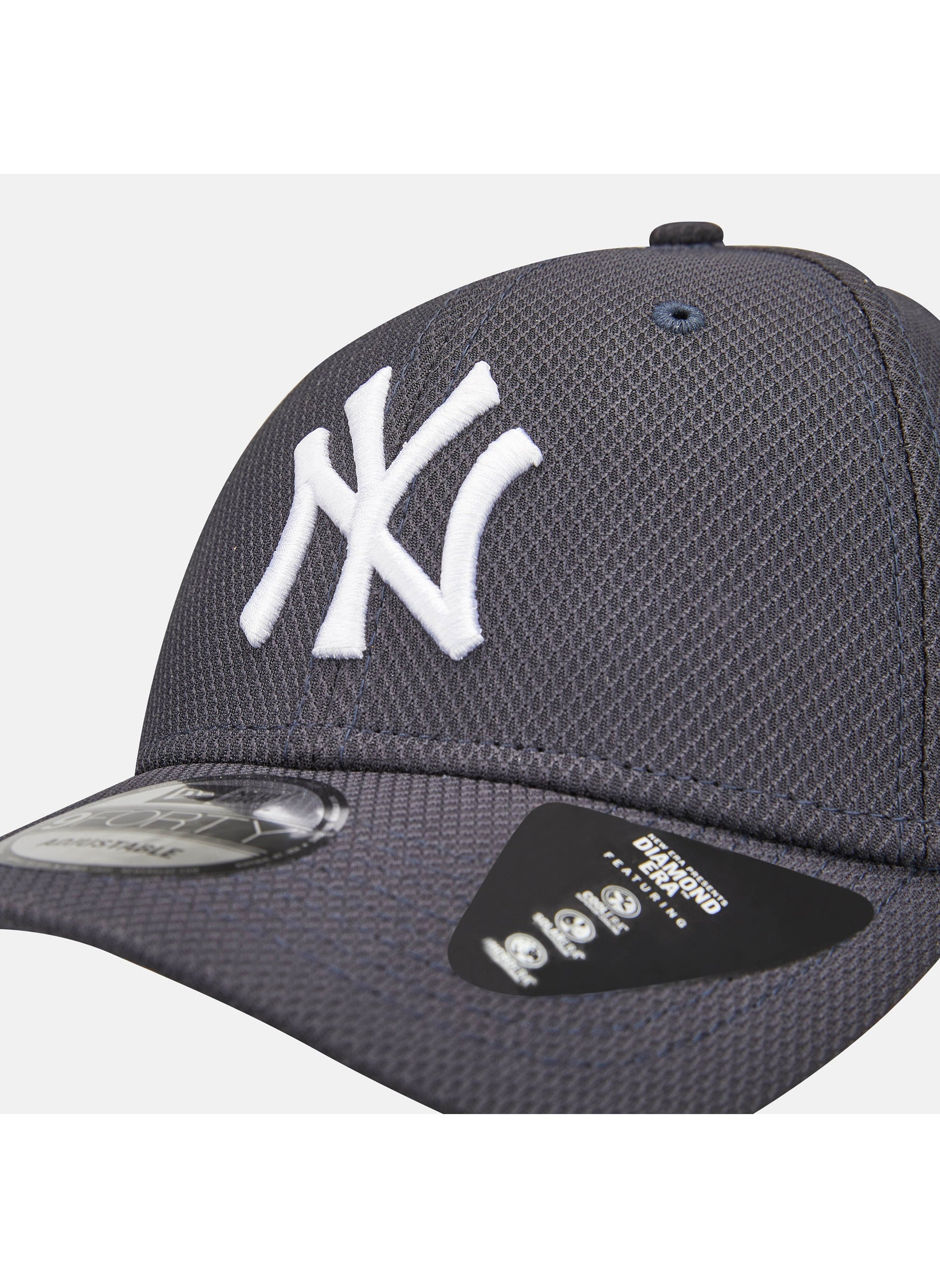 buy-new-era-men-s-diamond-era-9forty-new-york-yankees-cap_nad