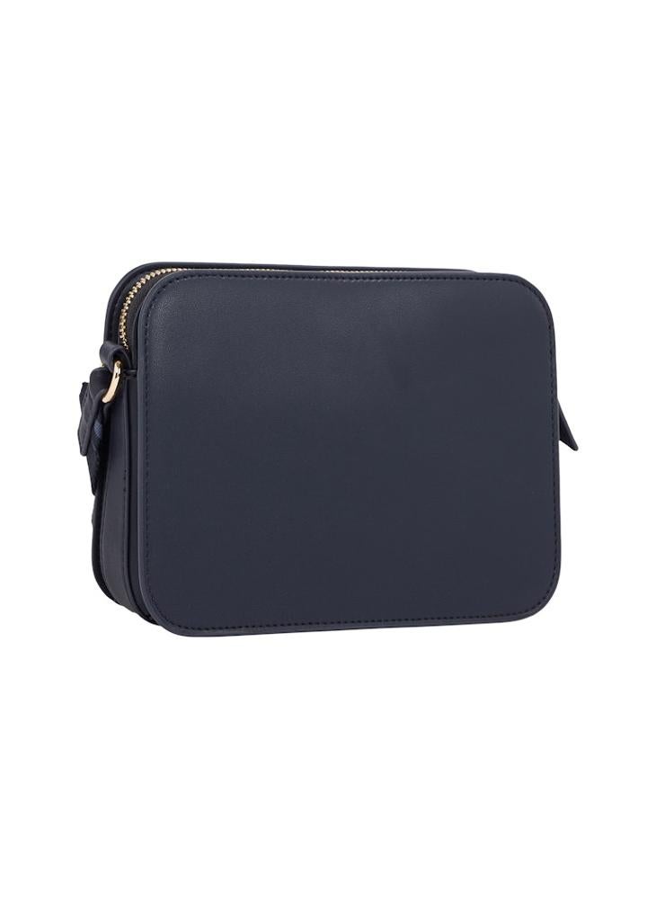 buy-tommy-hilfiger-logotape-camera-bag_i7j
