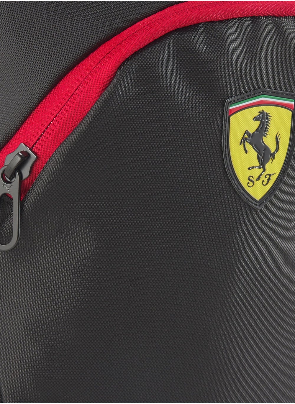 buy-scuderia-ferrari-portable-bag_eh9