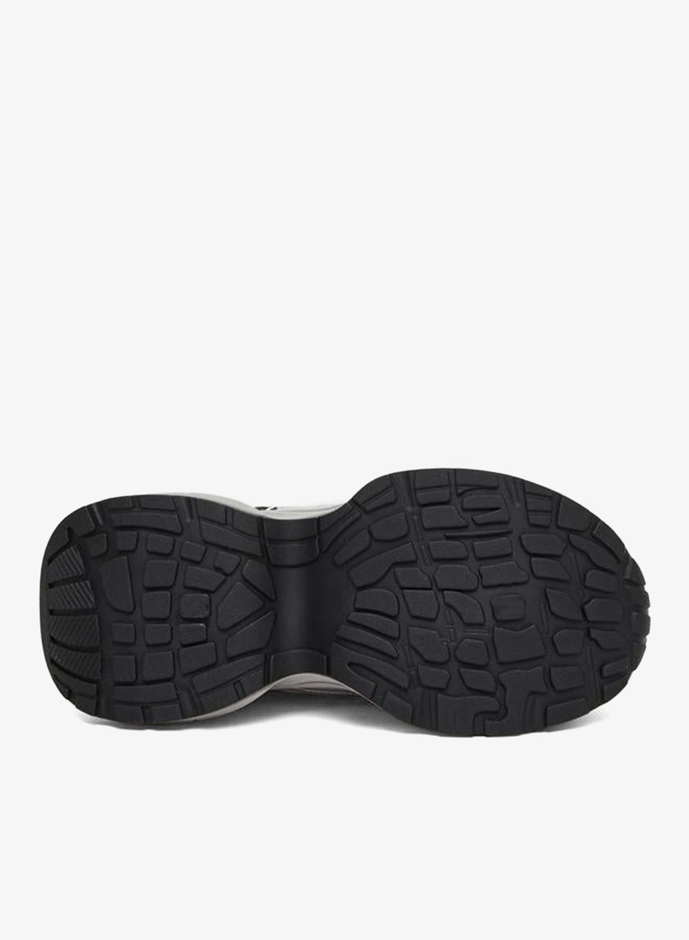 buy-styli-styli-women-grey-metallic-chunky-sneakers_w6b