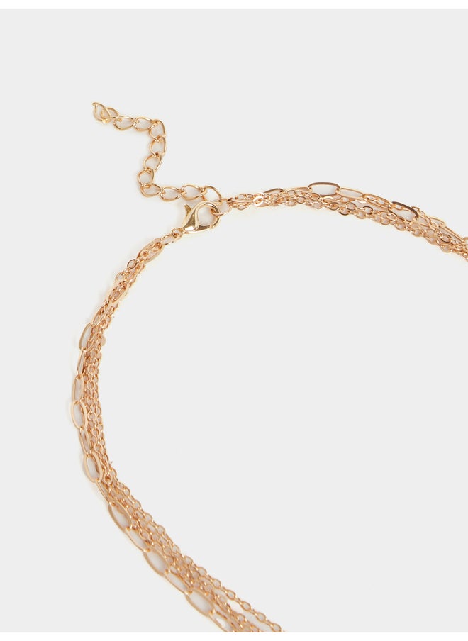 buy-styli-styli-layered-necklace-with-hamsa-hand-charm_eqt