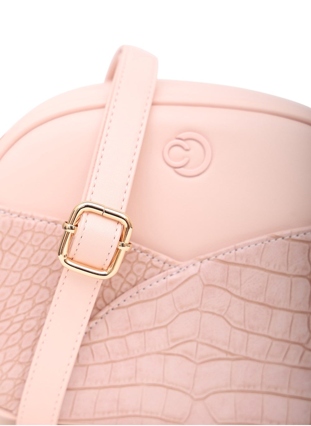 buy-caprese-caprese-cabo-croco-blush-faux-leather-small-sling-bag_sqt