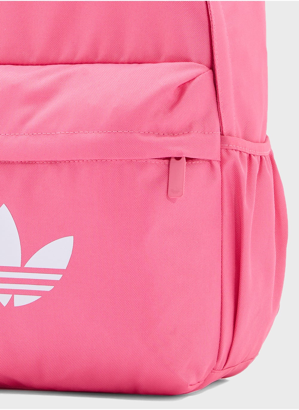 buy-adidas-originals-adicolor-classic-backpack_4zc
