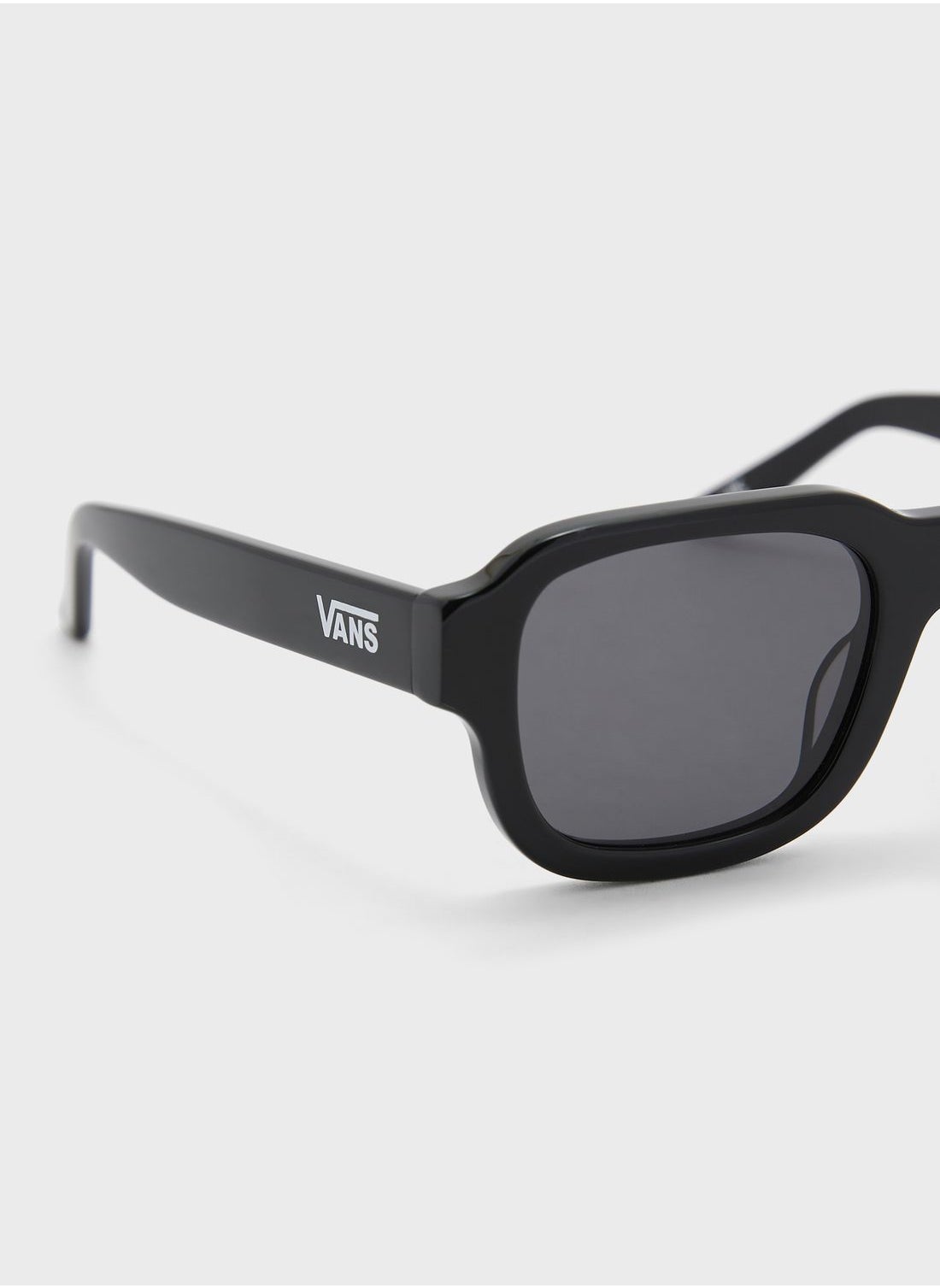 buy-vans-66-sunglasses_y44
