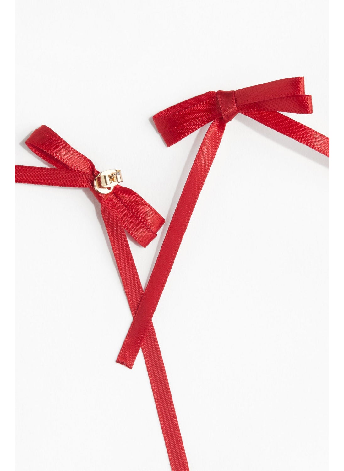 buy-h-m-bow-decorated-earrings_ytr