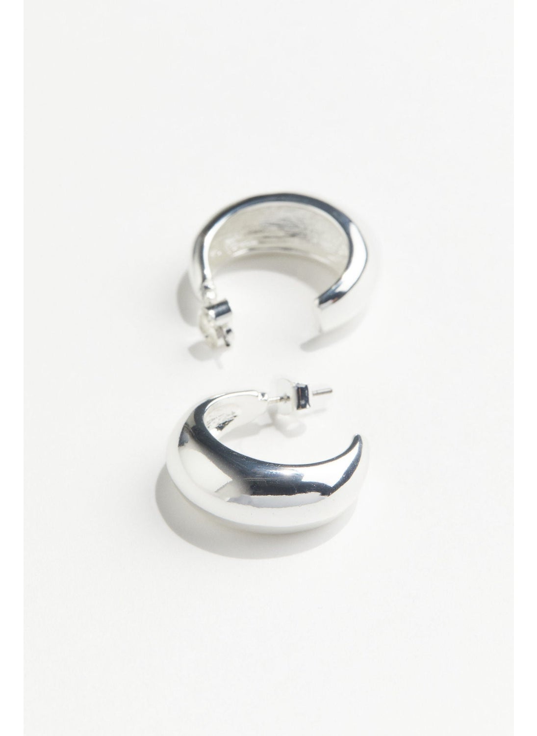 buy-h-m-hoop-earrings_9lr