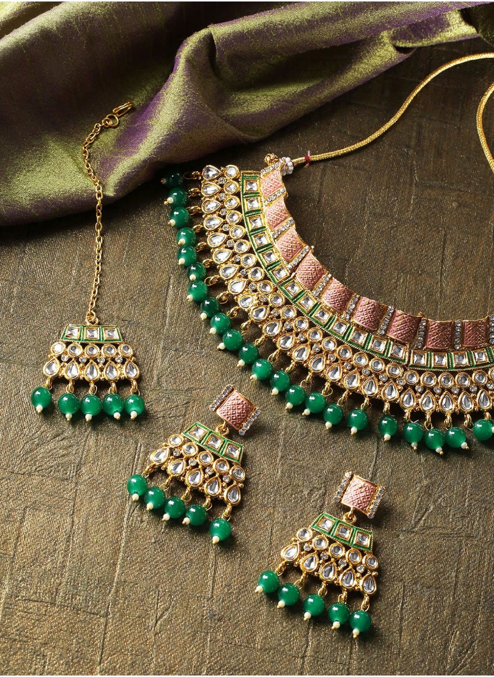 buy-priyaasi-green-pink-kundan-studded-handcrafted-jewellery-set_931