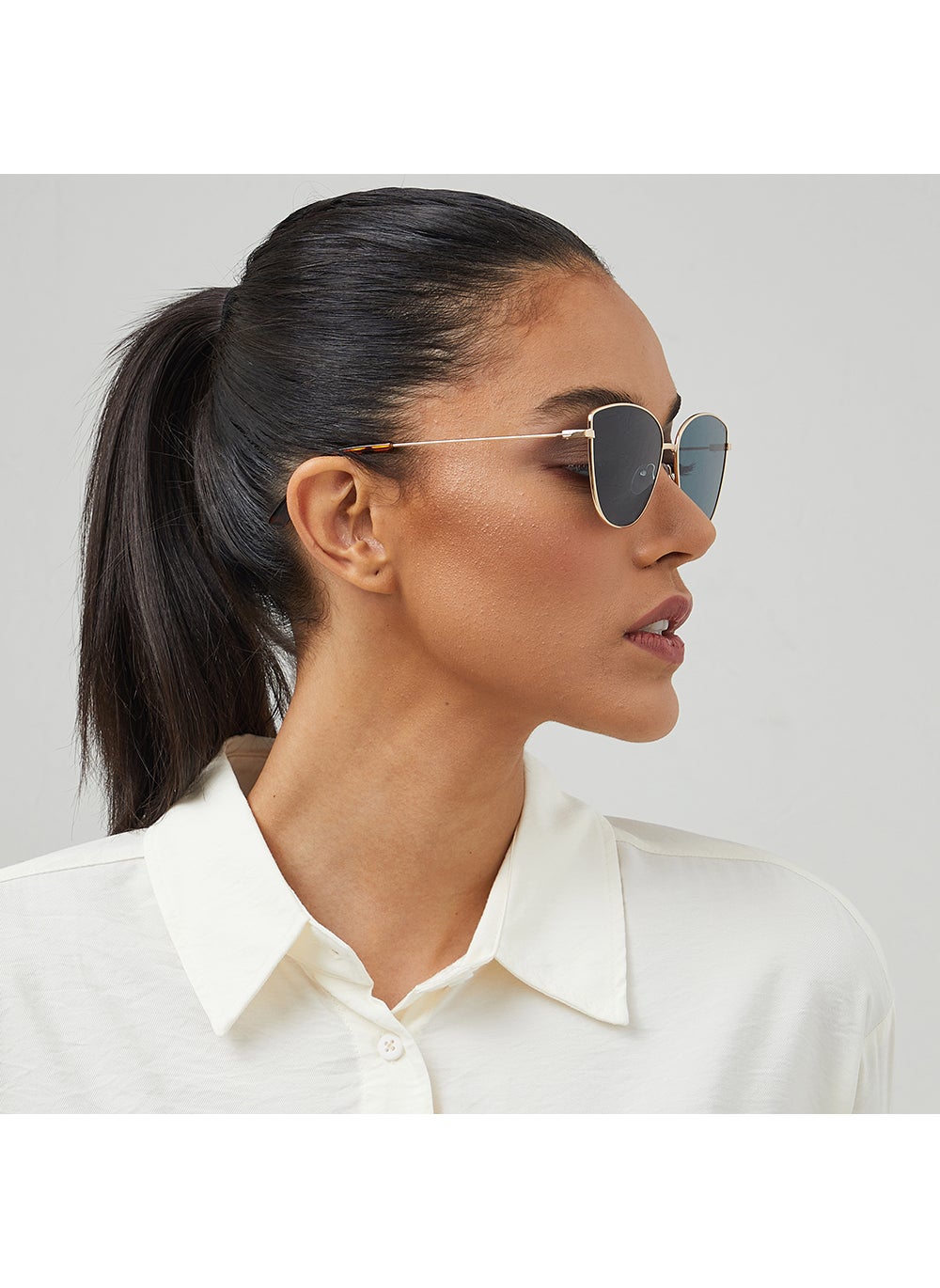 buy-blackout-blackout-celeb-cat-eye-full-rim-sunglasses_zvj
