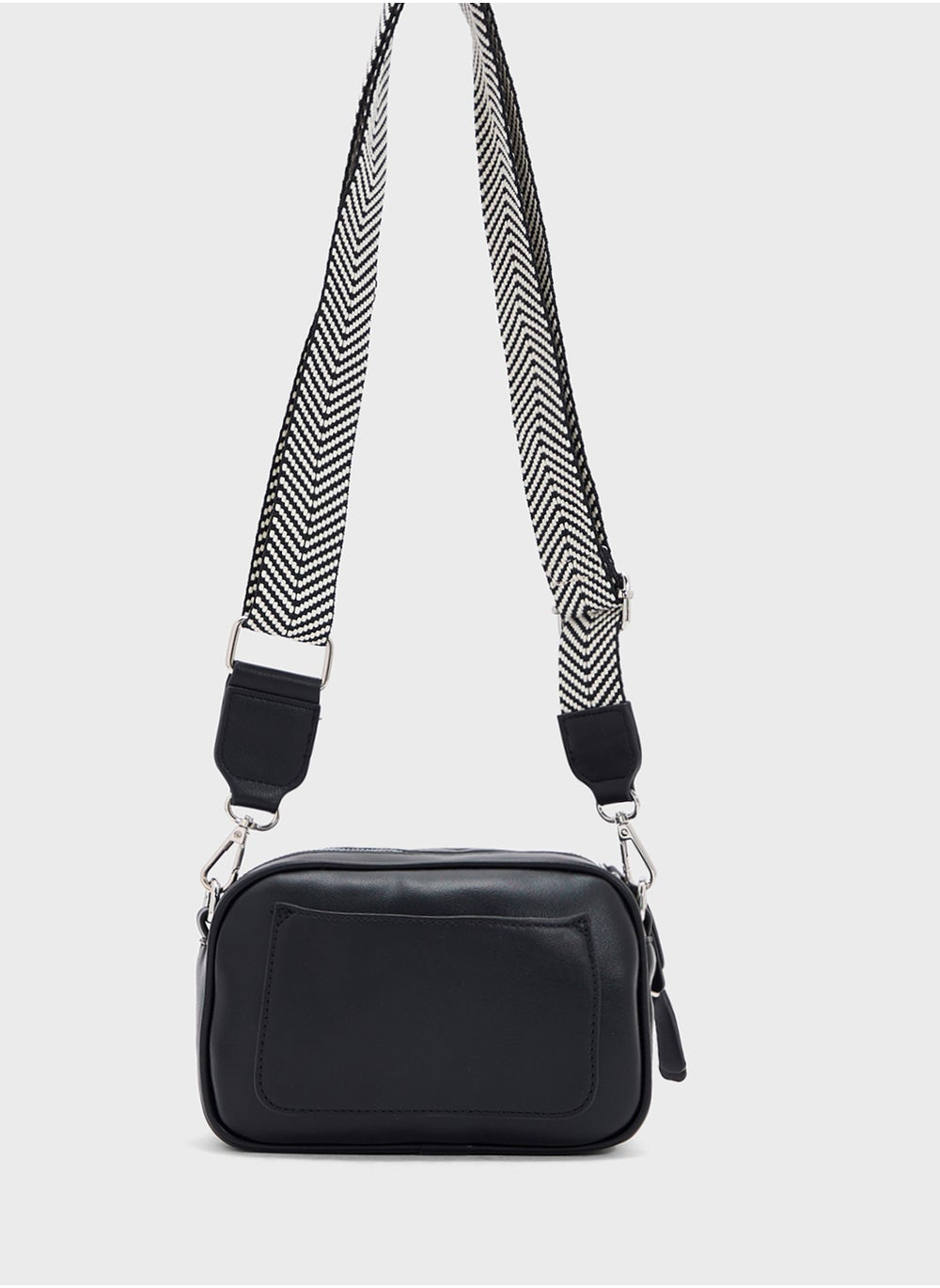 buy-ginger-multi-pocket-crossbody-with-2-straps_ua4