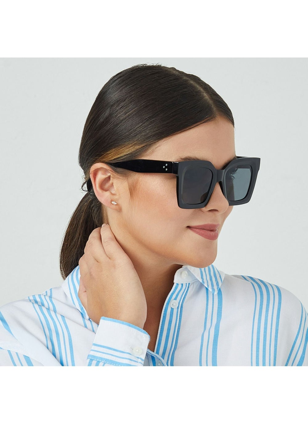 buy-blackout-blackout-by-eyewa-tessera-women-s-sunglasses-black_toj