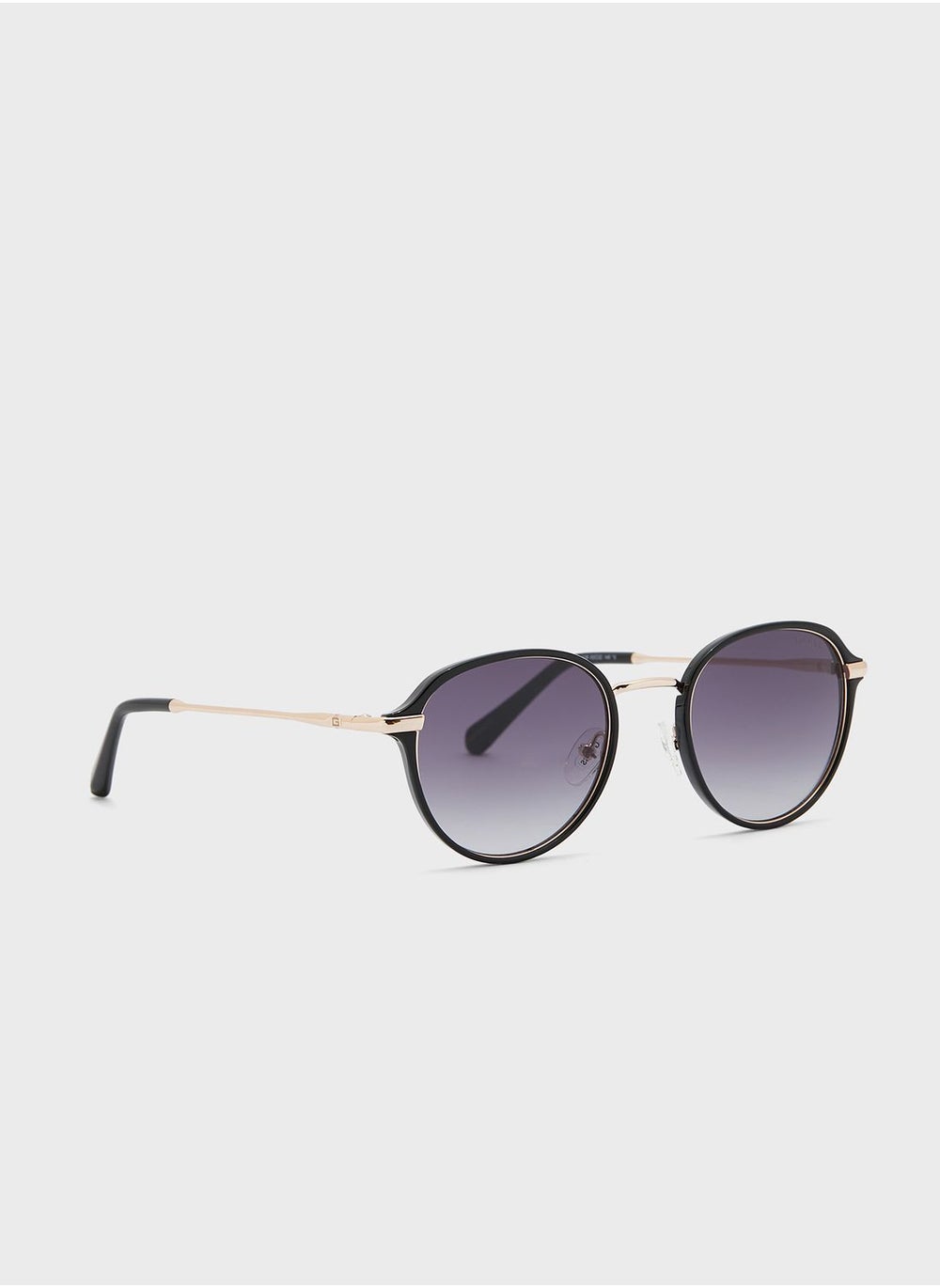 buy-guess-injected-shaped-sunglasses_3oo