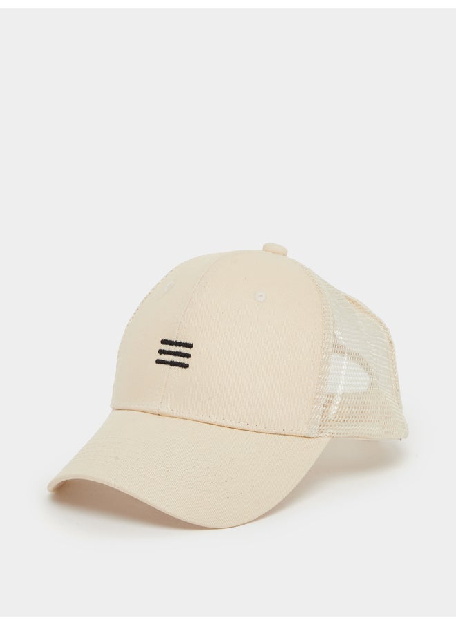 buy-styli-styli-contrast-embroidered-cap_tos