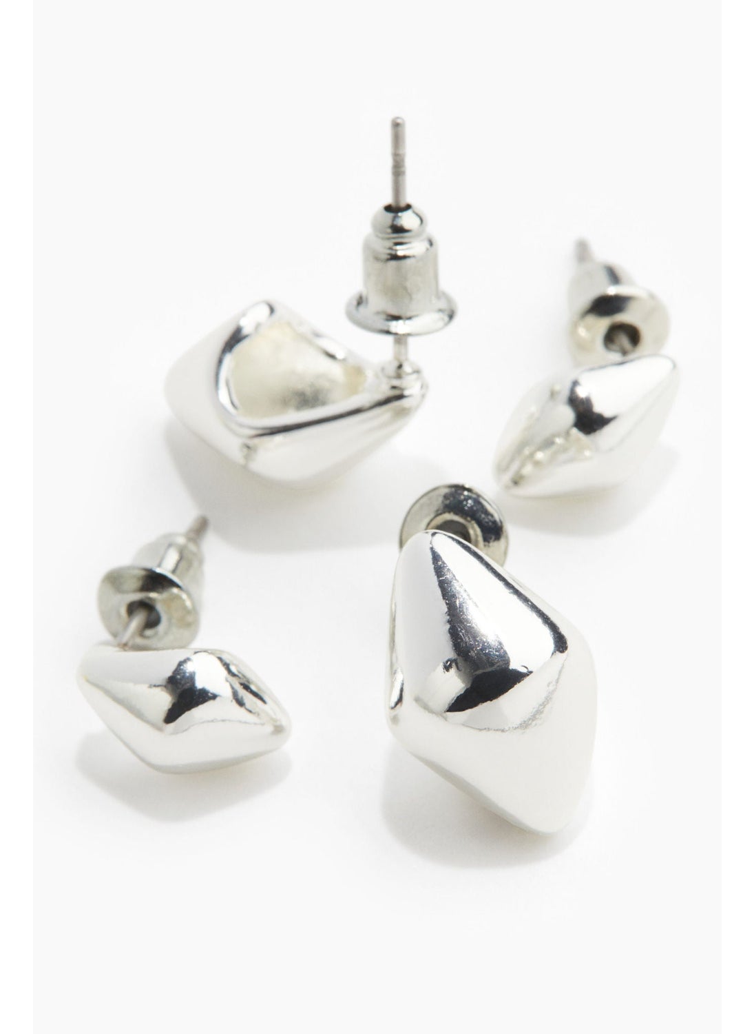 buy-h-m-2-pairs-dome-earrings_6xf