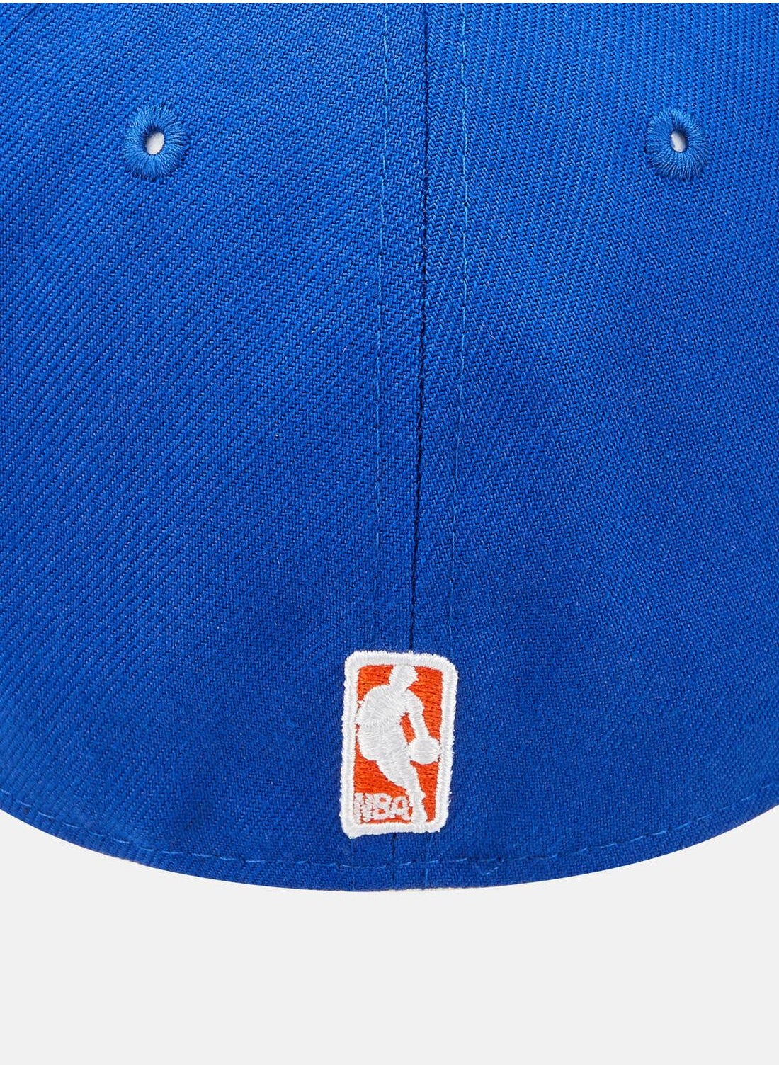buy-new-era-men-s-new-york-knicks-essential-59fifty-cap_jcs