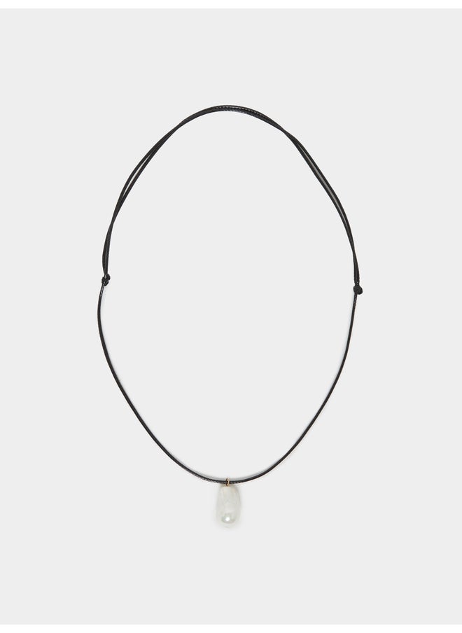 buy-styli-styli-pearl-pendant-necklace-on-cord_xhp