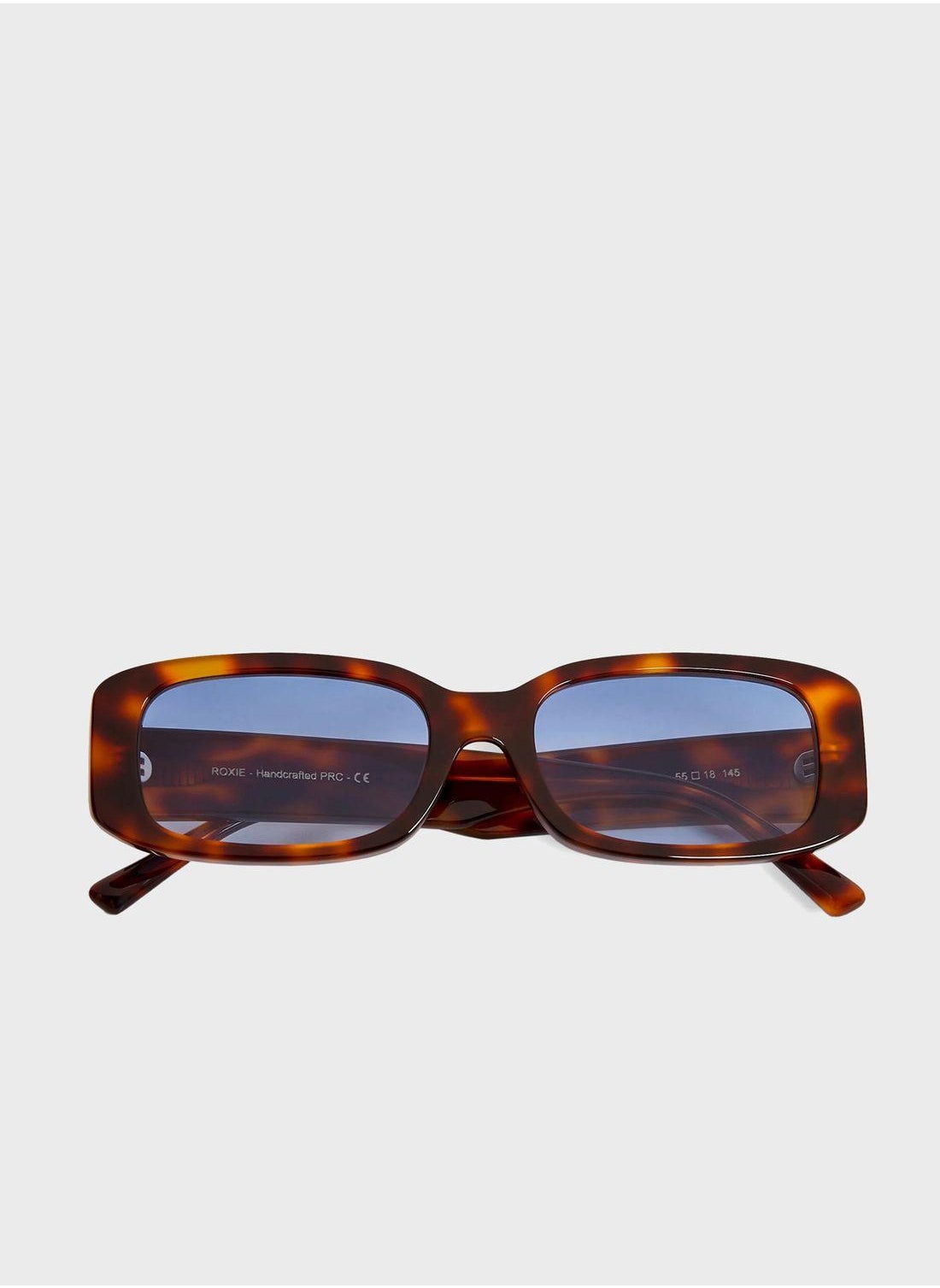 buy-messyweekend-roxie-1-oversized-sunglasses_b0c